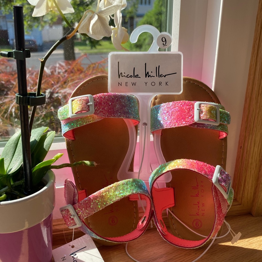 Nicole Miller rainbow sandals 🩴 🌈